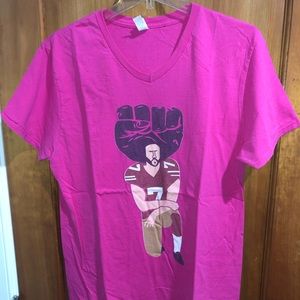 Colin Kaepernick “I stand with Kap” Pink V-Neck